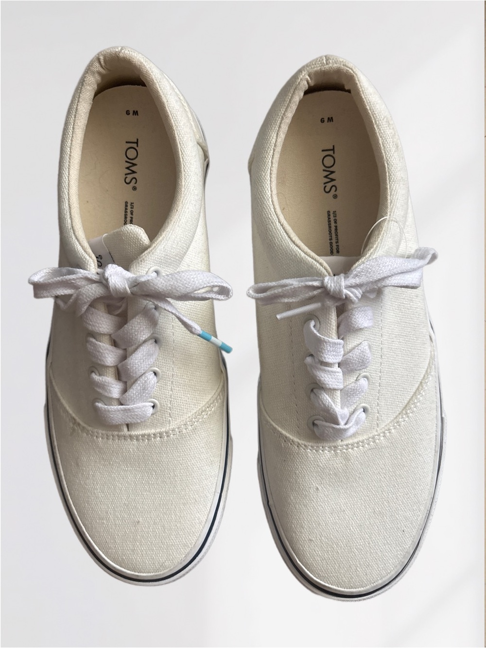 Toms Women’s Alpargata Fenix White Canvas Low-Top Sneakers with Navy Trim Size 9